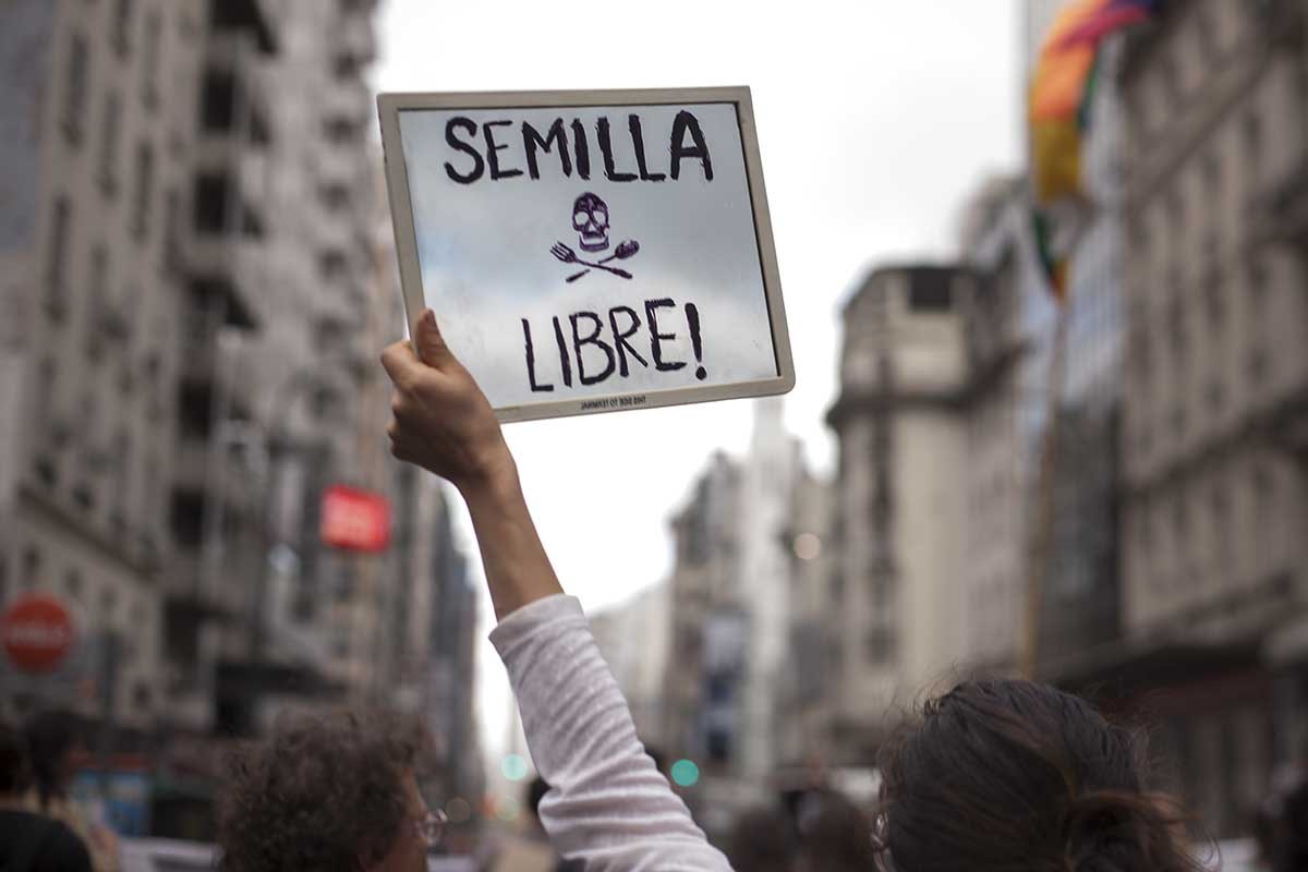 Manifestación en Buenos Aires en rechazo a la adhesión de Argentina a la UPOV91.