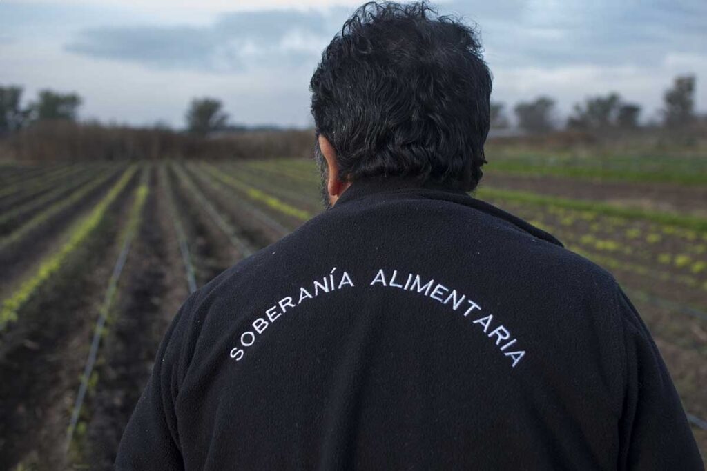 Colonía Agroecologíca 20 de ábril Dario Santillán en Jaureguí, partido de Luján, de l Unión de Trabajadores de la Tierra - UTT