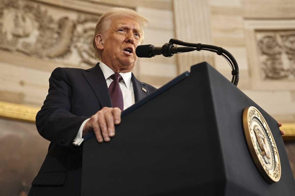 Trump declara la “emergencia energética”, y los ambientalistas alertan sobre la mergencia climática.