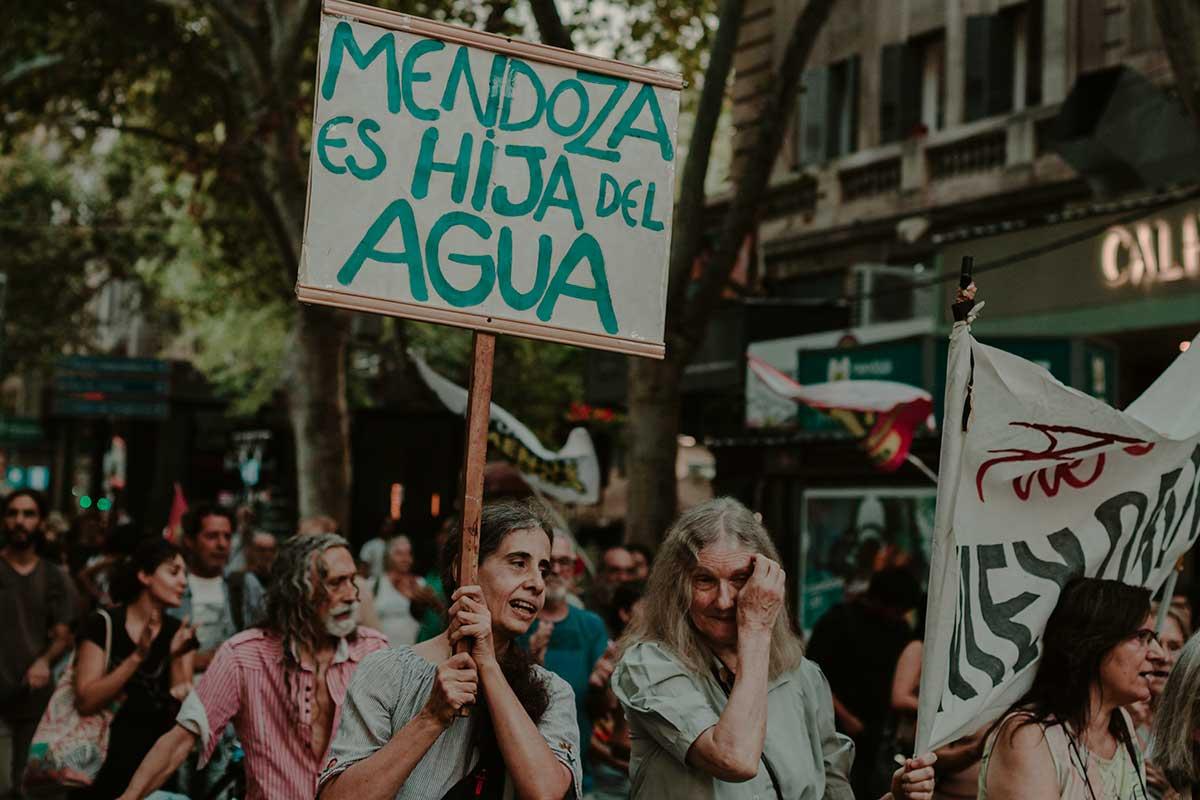 Uspallata por el agua.