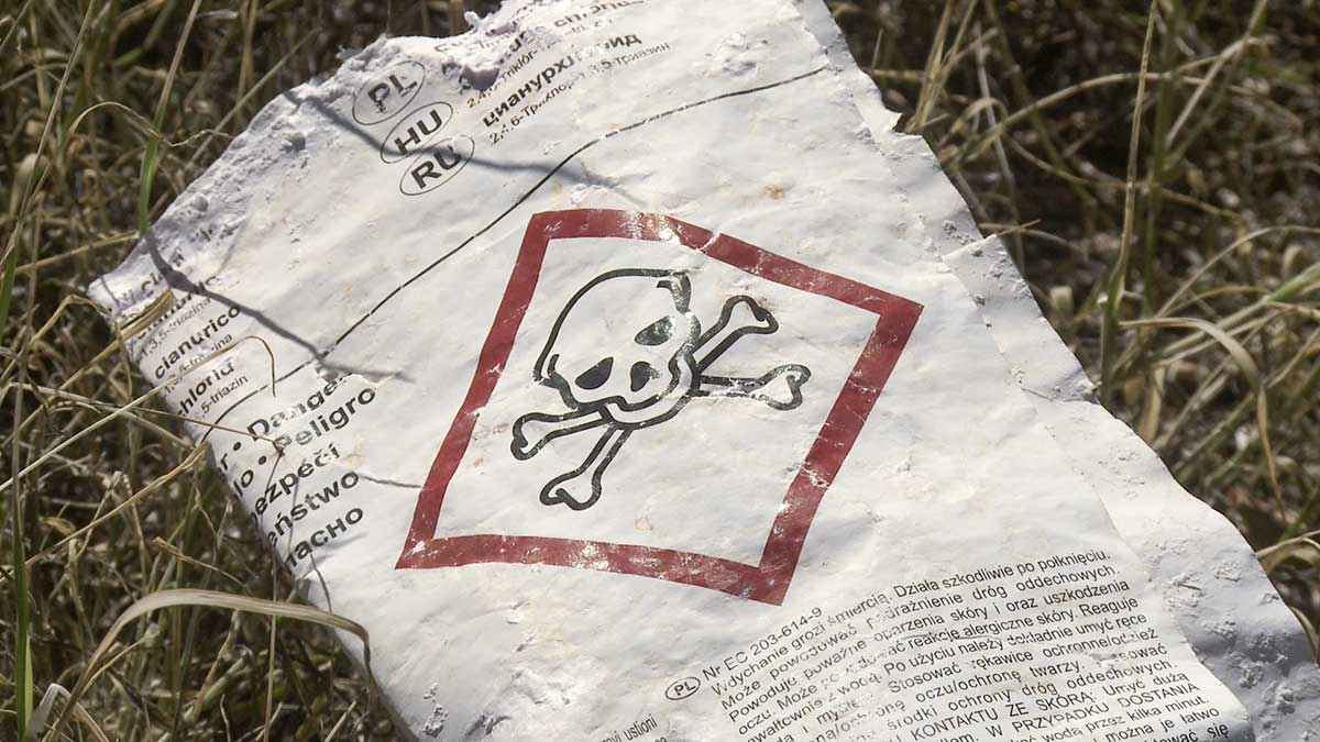 "¿Ya dejaste de ser ambientalista?" "Cronista de una larga y silenciosa tragedia argentina", libro, entre otros de Raúl Horacio Lucero.