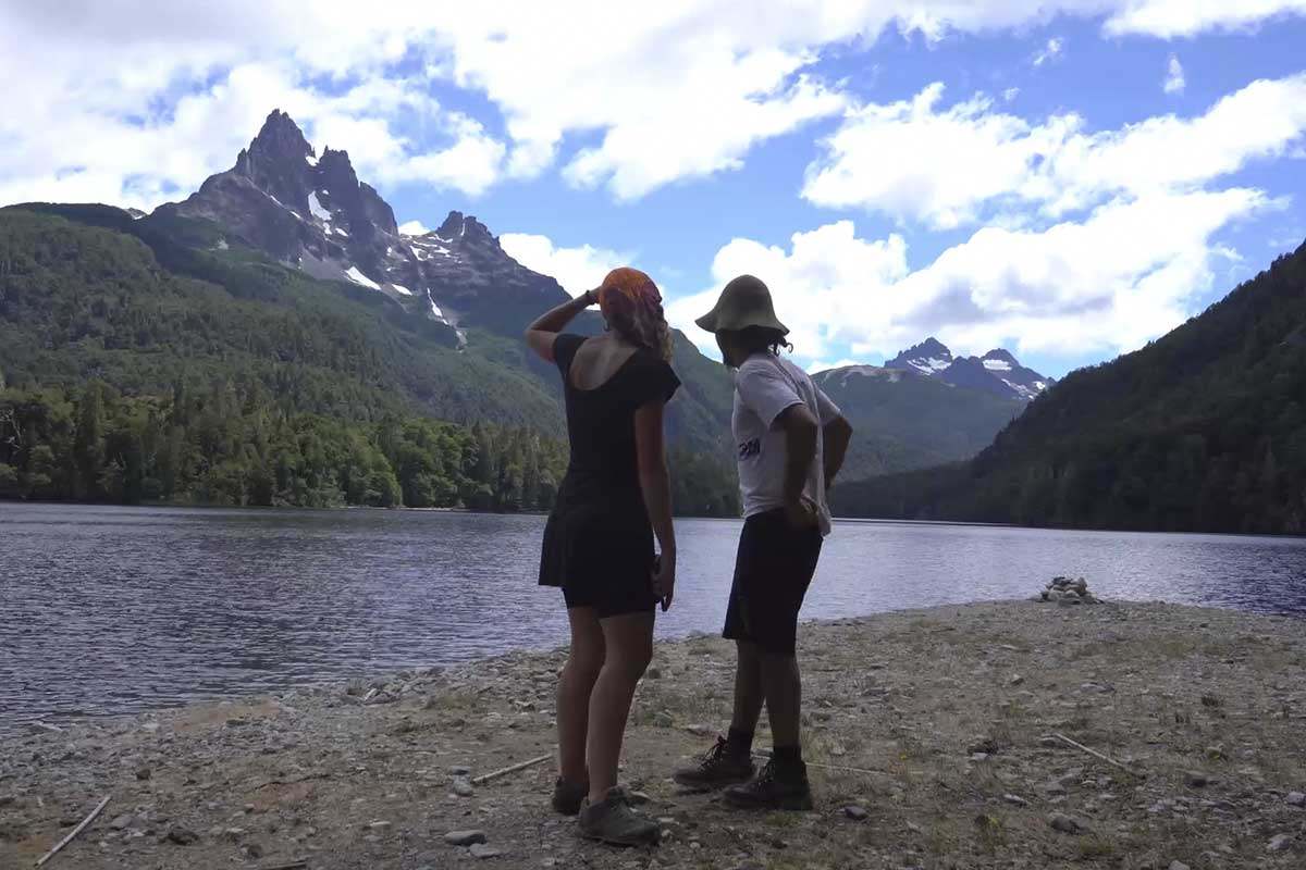 Documental, "LAGO ESCONDIDO Soberanía en Juego”, de Camilo Gómez y Montero Javier Morello.