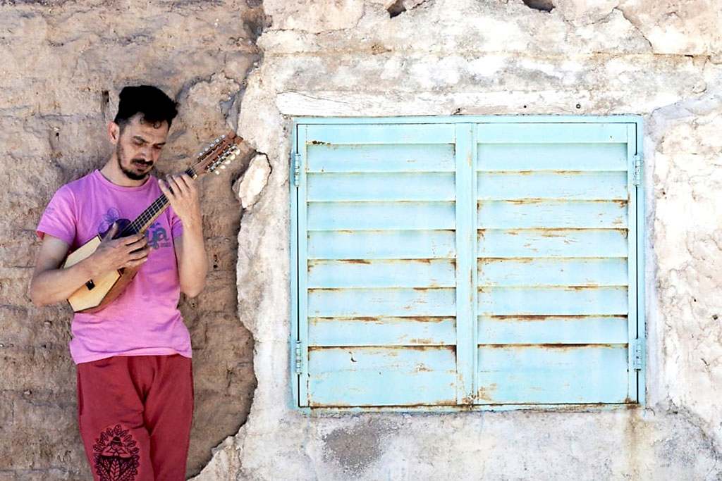 ramiro_gonzalez-004 Ramiro González: canciones en el “Ojo de la tormenta”