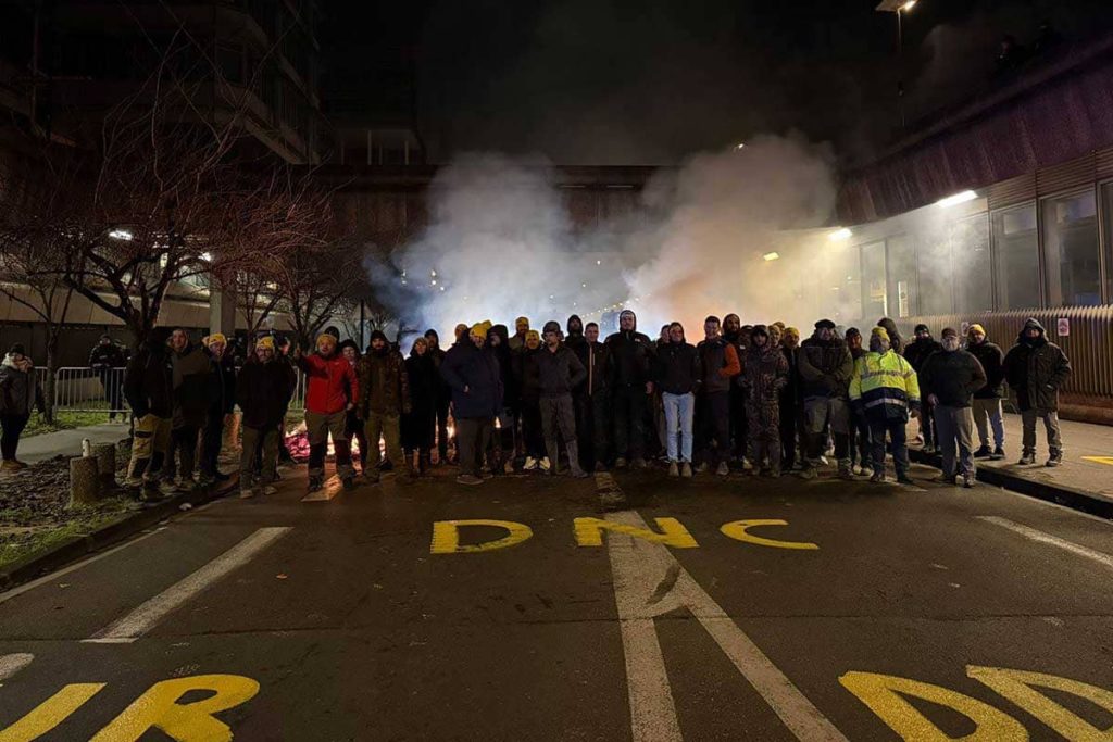 Coordinaciòn Rural corta el acceso de la ciudad para portestar contra el acuerdo