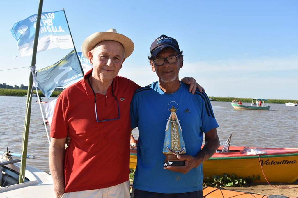 Hidrovía Paraguay - Paraná. Remada 2026