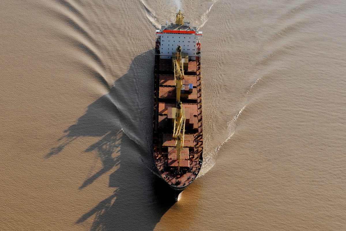 Hidrovía una herida profunda al río Paraná