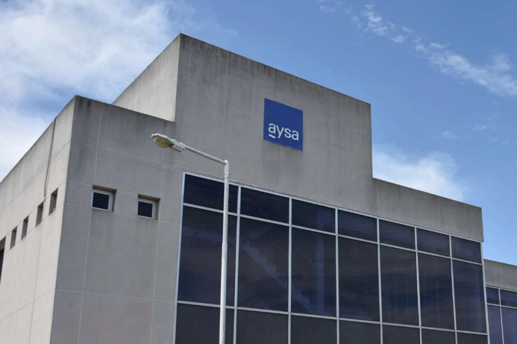 La privatización de AySA es una estafa