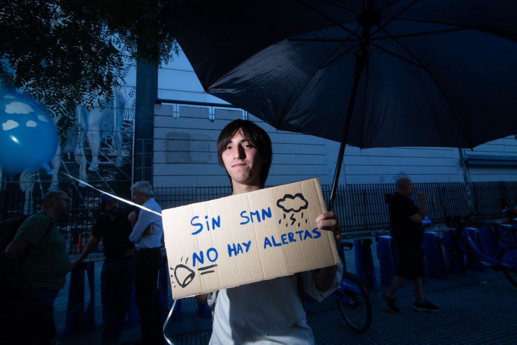 Despido y desmantelamiento del SMN