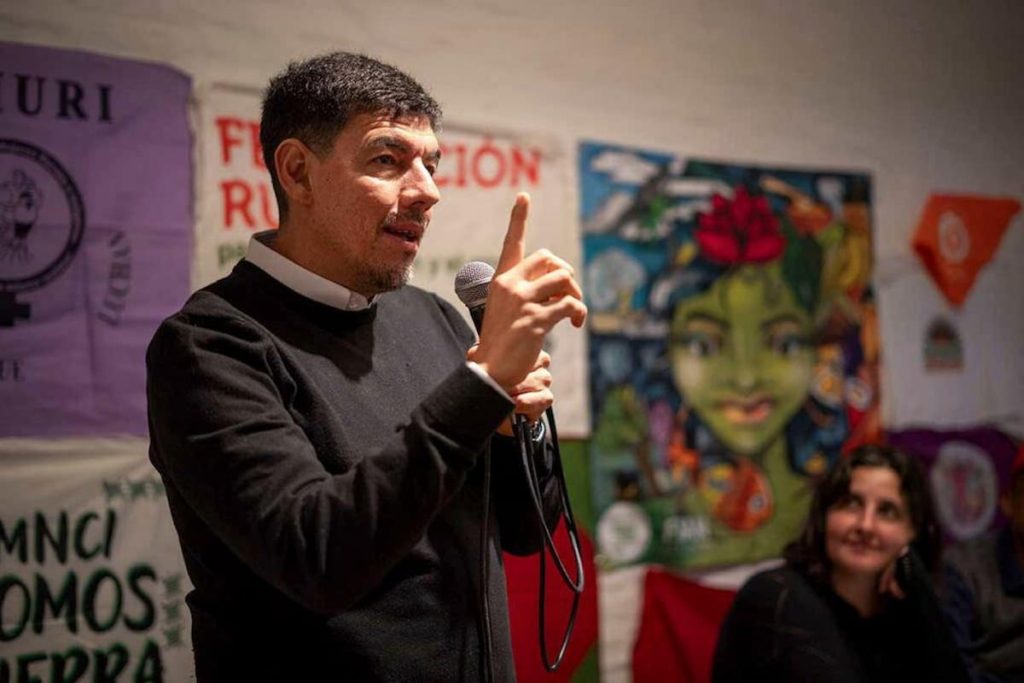 Ley de Tierras contexto global -Entrevista Carlos Duarte