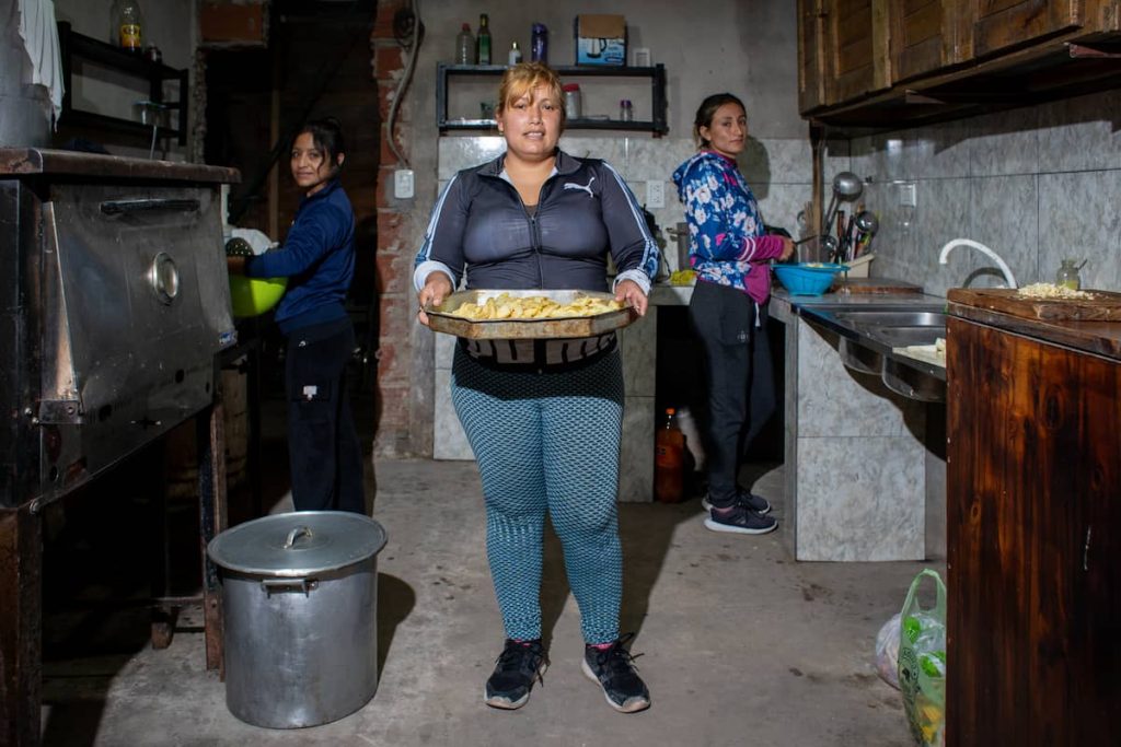 De las ollas de la carencia a los comedores de la abundancia